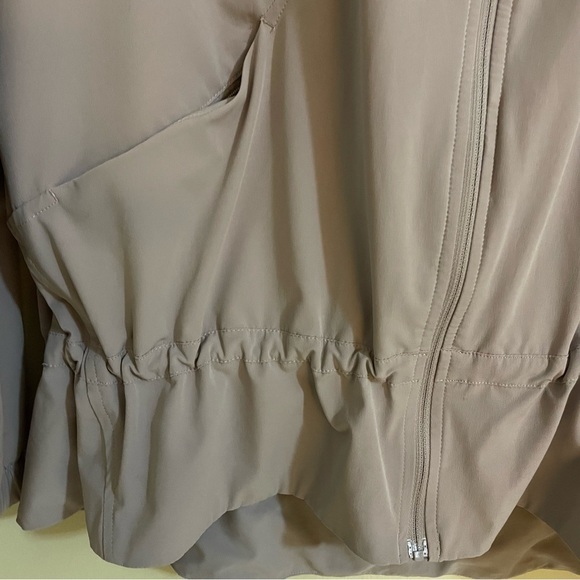 lululemon athletica Mauve Bomber Jacket - Picture 14 of 15